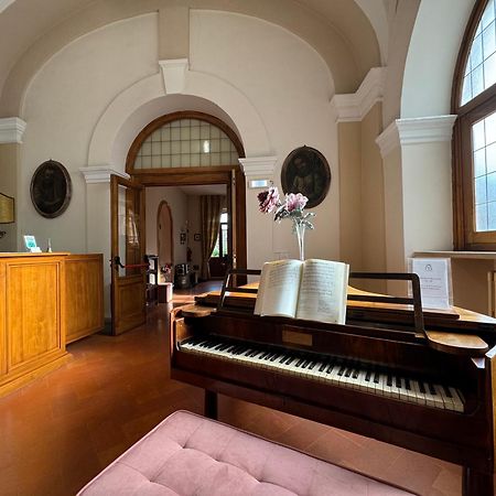 Hotel Monastero Ss. Annunziata Todi Zewnętrze zdjęcie The piano room